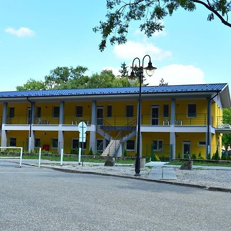 Promenád apartmán Velky Meder Exterior foto