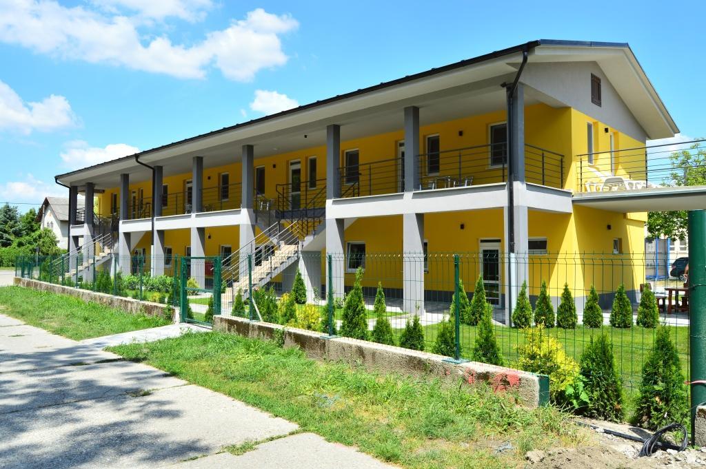 Promenád apartmán Velky Meder Exterior foto