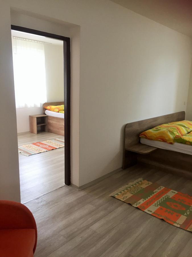 Promenád apartmán Velky Meder Exterior foto