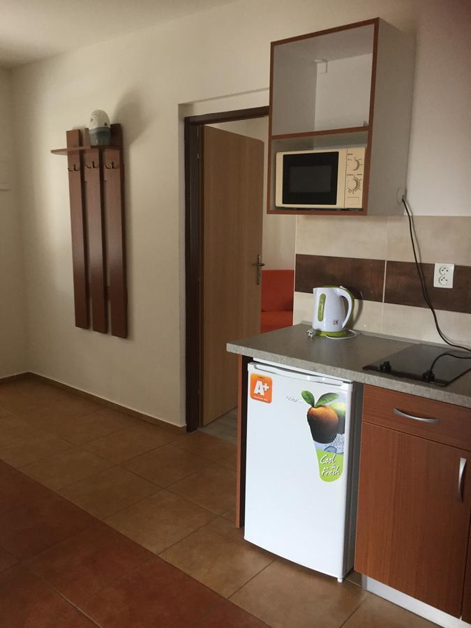 Promenád apartmán Velky Meder Exterior foto